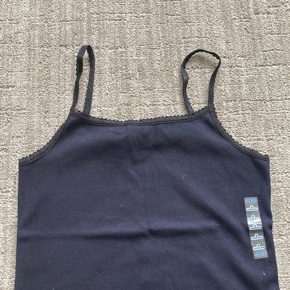 Old Navy Combo Pack of Tank Tops - Picture 5 of 9